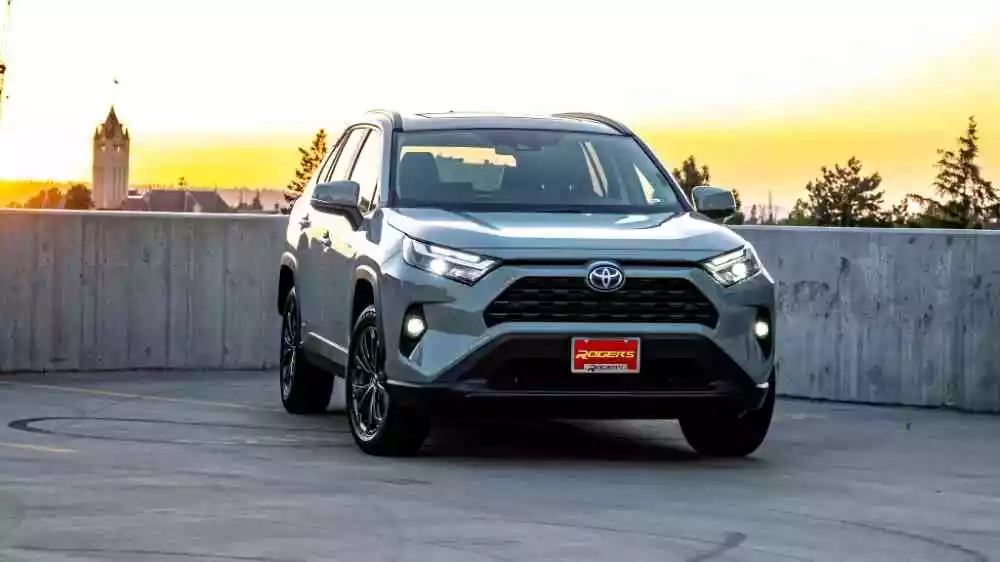 2023 Toyota RAV4 Hybrid XLE Premium AWD